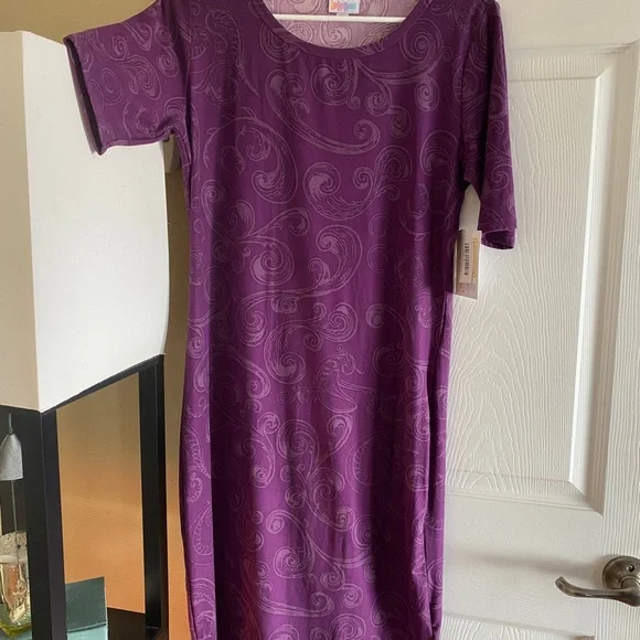 NWT. Lularoe bodycon dress. Purple w/lavender swirls.